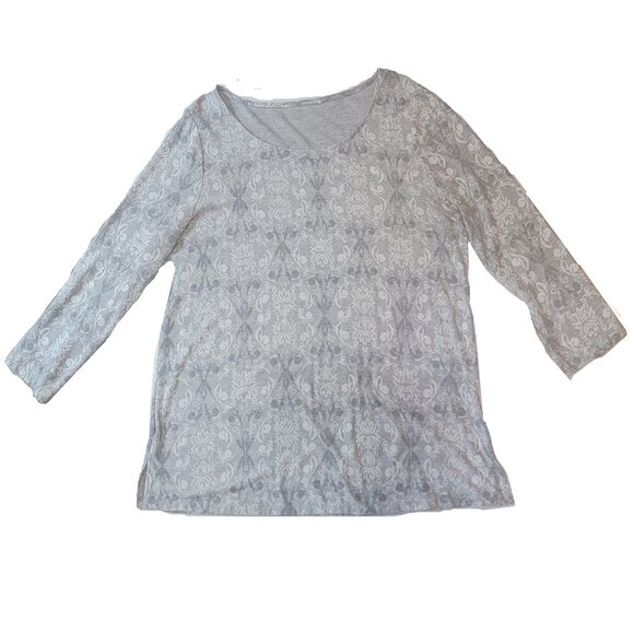 Soft, LightWeight Print Sweater - Picture 1 of 4